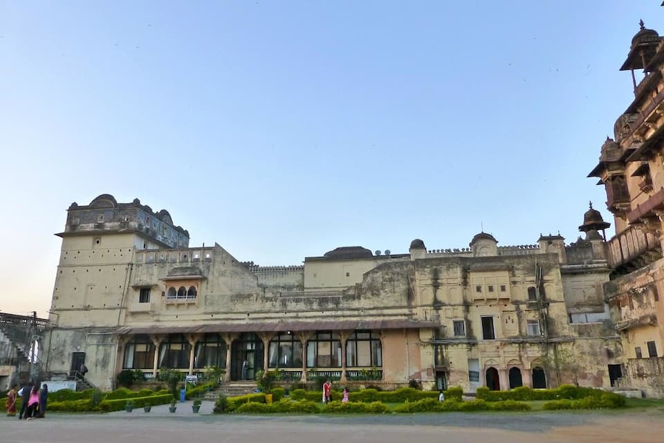 MPT Sheesh Mahal  Orchha, Orchha